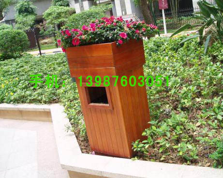 戶外果皮箱